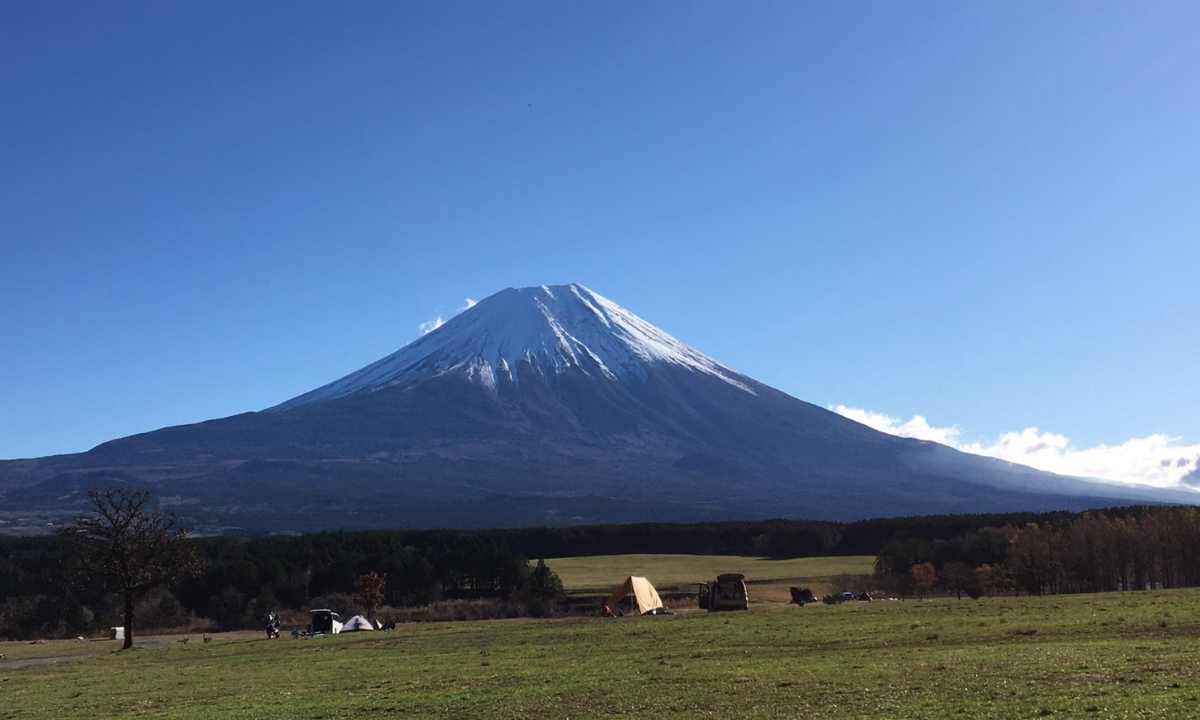 ふもとっぱらキャンプ場から見た富士山